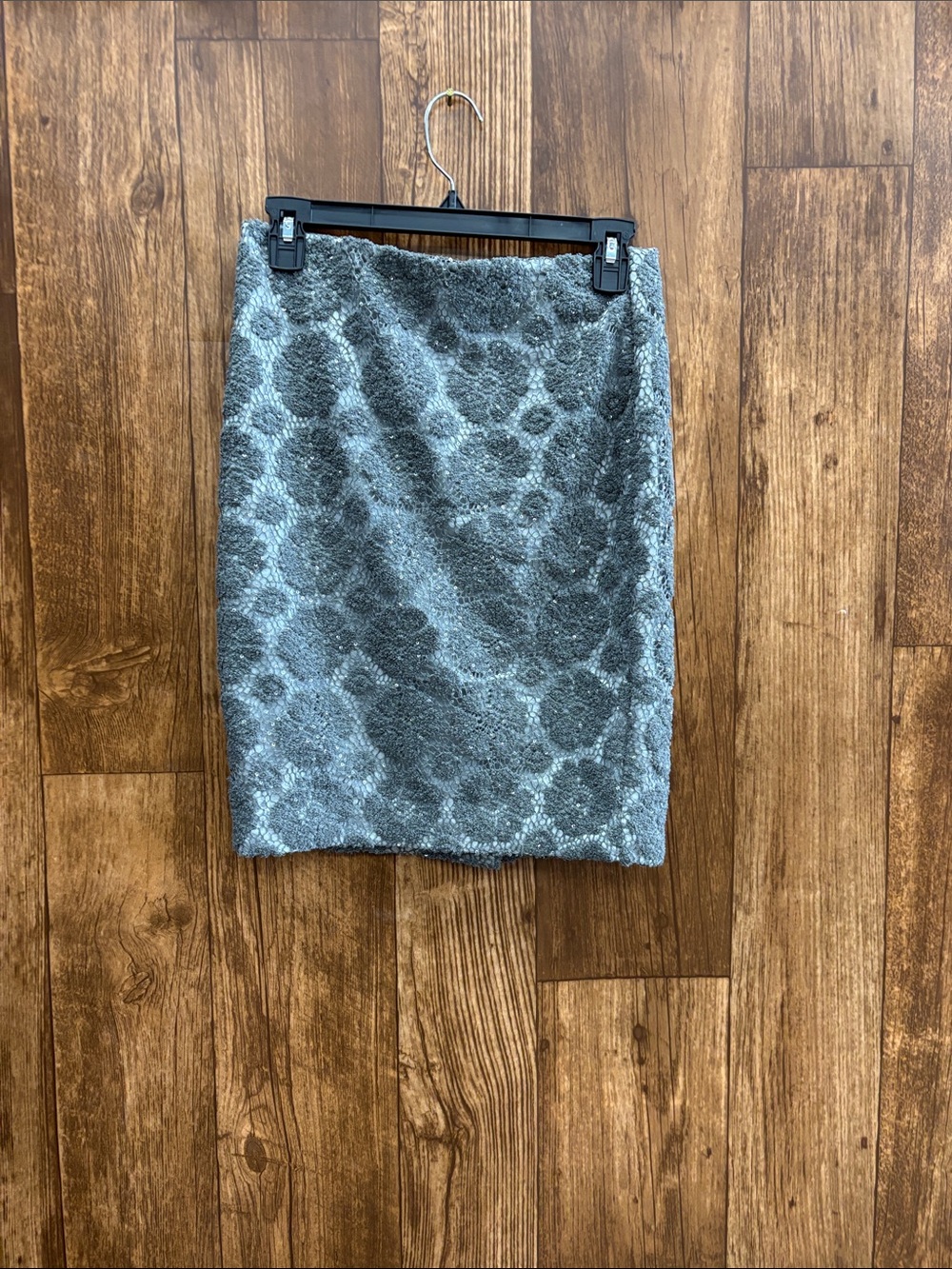 Ann Taylor Gray Textured Leopard-Pattern Pencil Skirt